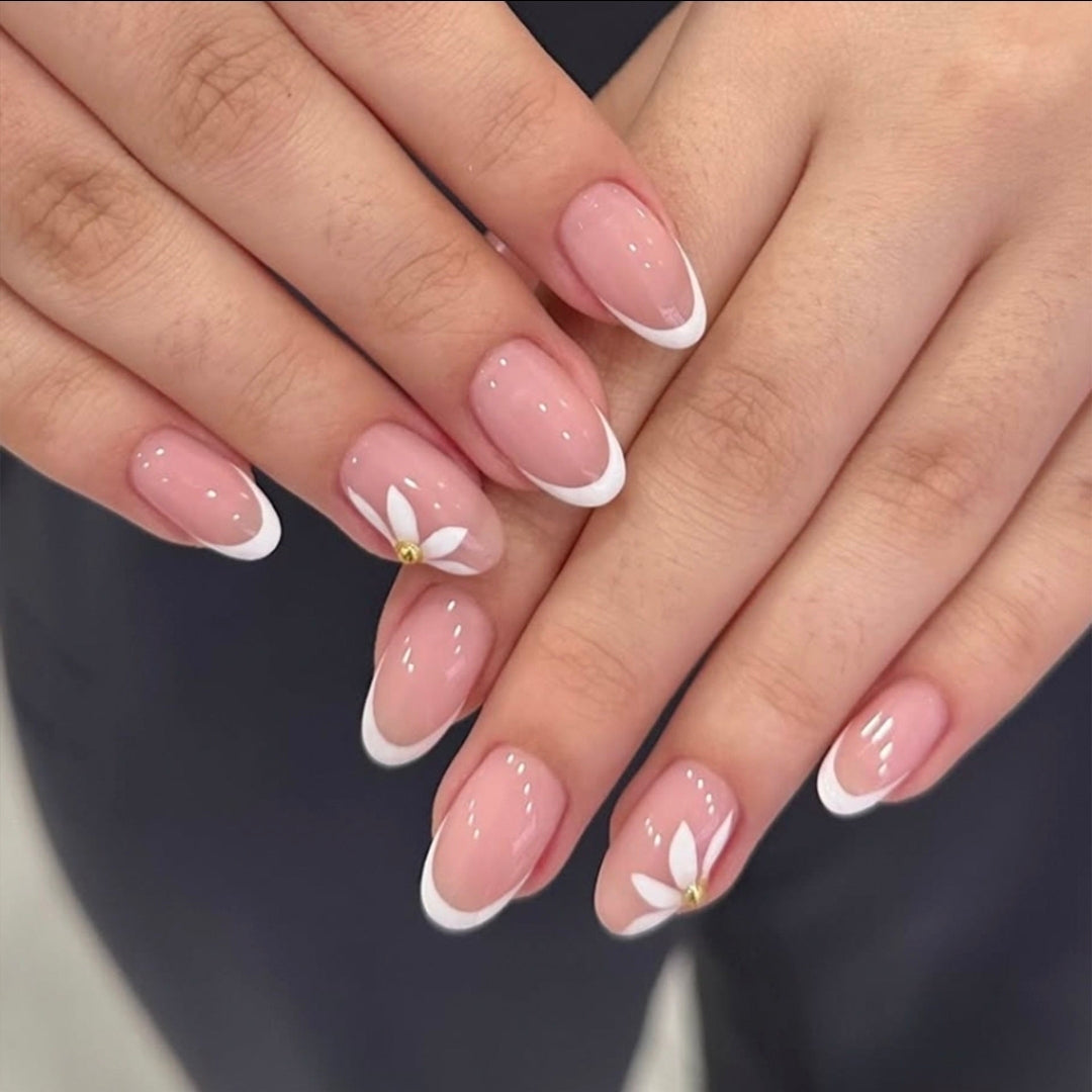 PRESS-ON NAILS