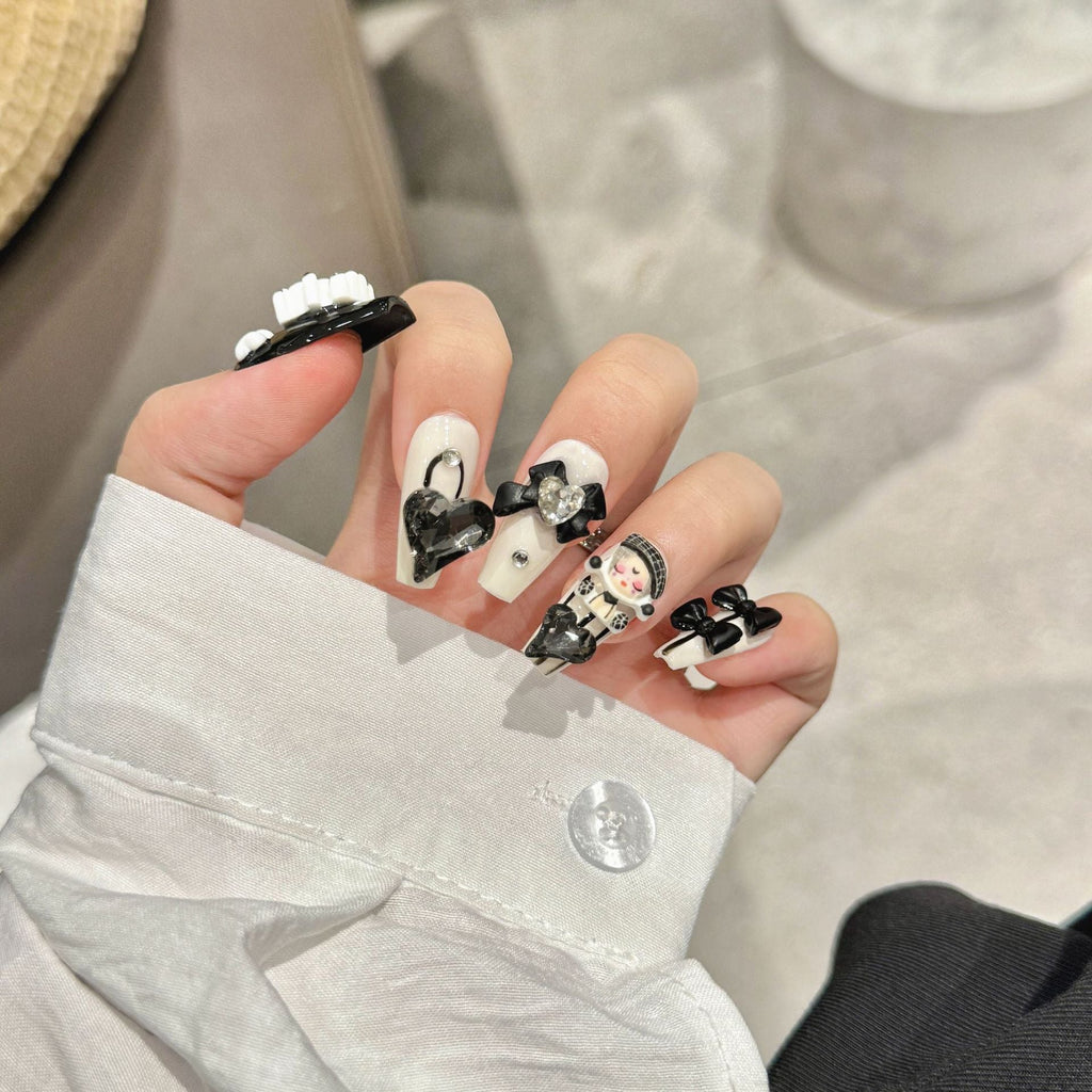 365nails: "Dark Pop Queen" – 3D Doll & Heart Charm Handmade Medium Coffin Nails