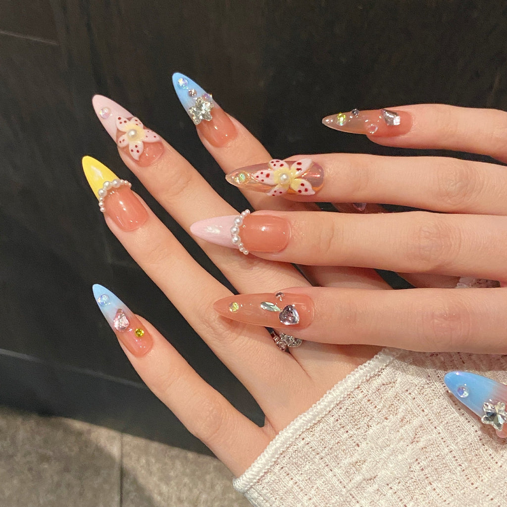 365nails: "Sweet Dreams" – 3D Candy & Bow Handmade Almond Nails