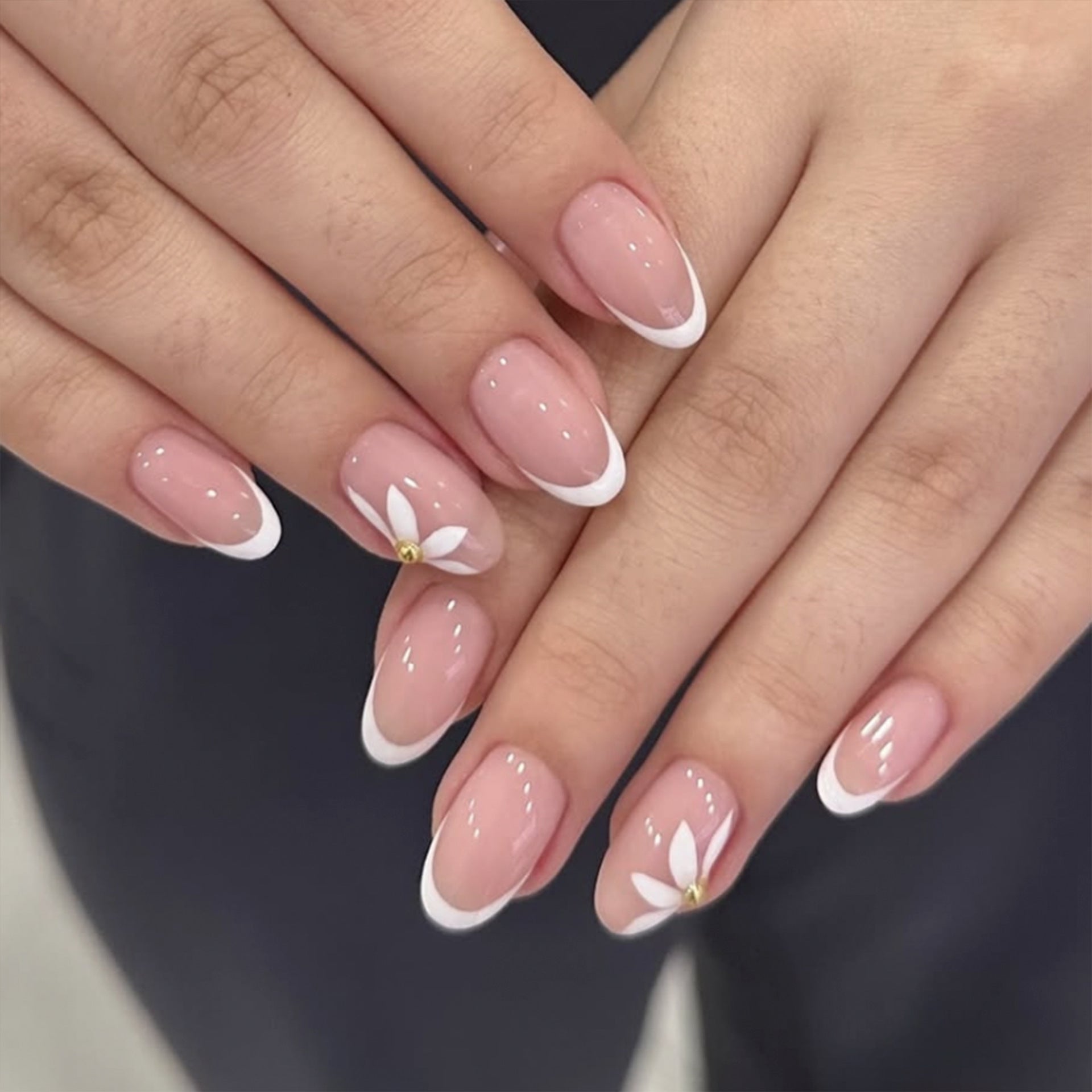 365nails: "French with White Flower Oval" – Elegant Press-on Nails