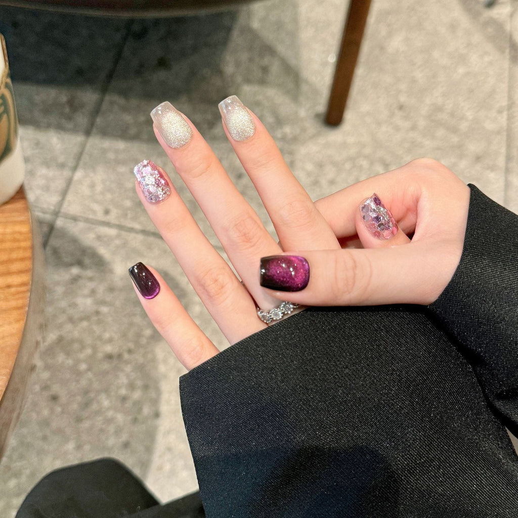 365nails: "Amethyst Dreams" – Magnetic Cat-Eye & Chunky Glitter Handmade Short Almond Nails