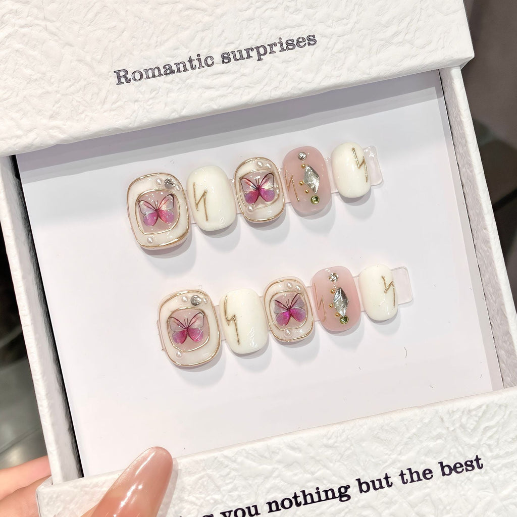 365nails: "Golden Butterfly" – 3D Pearl & Foil Handmade Short Square Nails