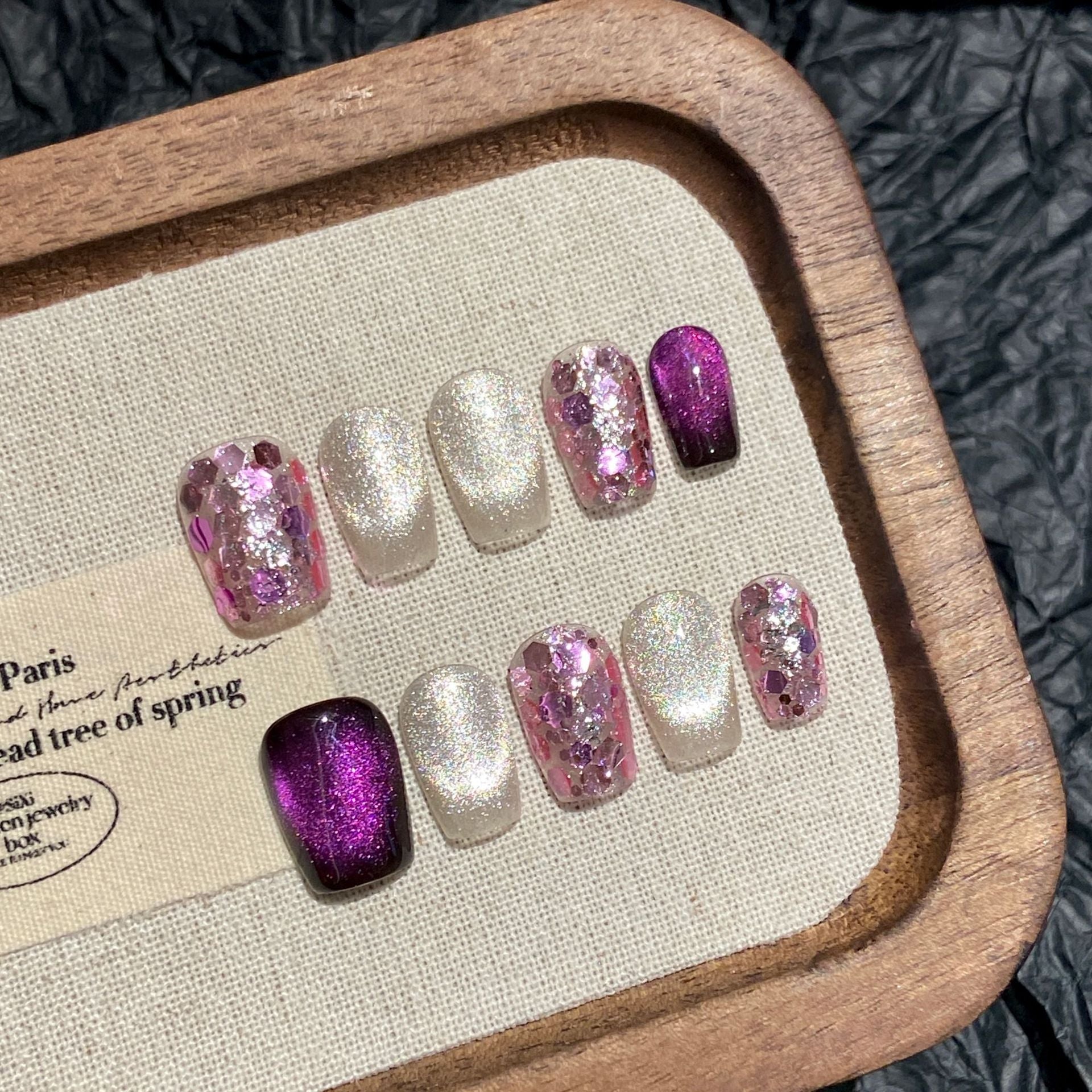 365nails: "Amethyst Dreams" – Magnetic Cat-Eye & Chunky Glitter Handmade Short Almond Nails