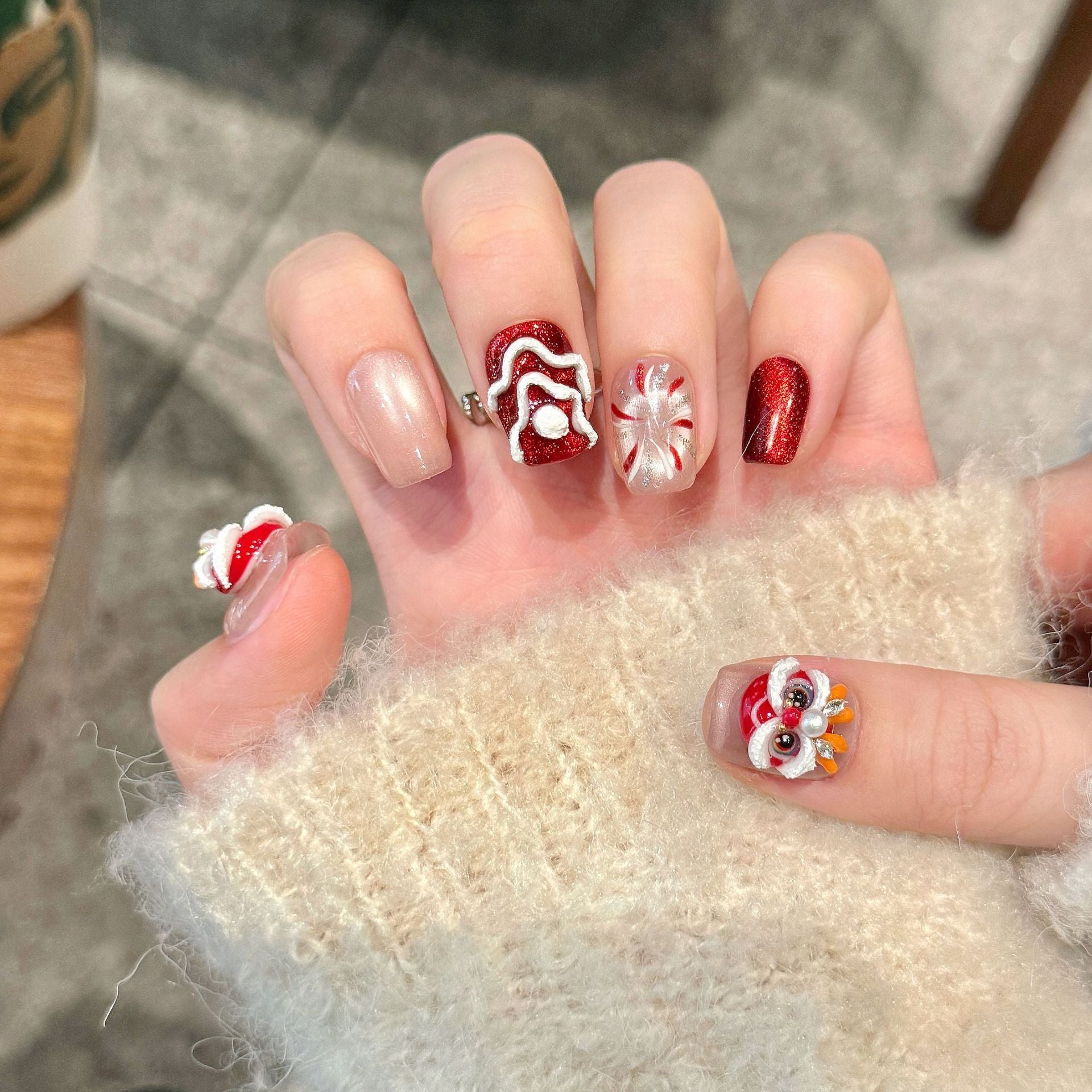 365nails: "Lucky Lion" – 3D Lion Dance & Cat-Eye Handmade Short Square Nails