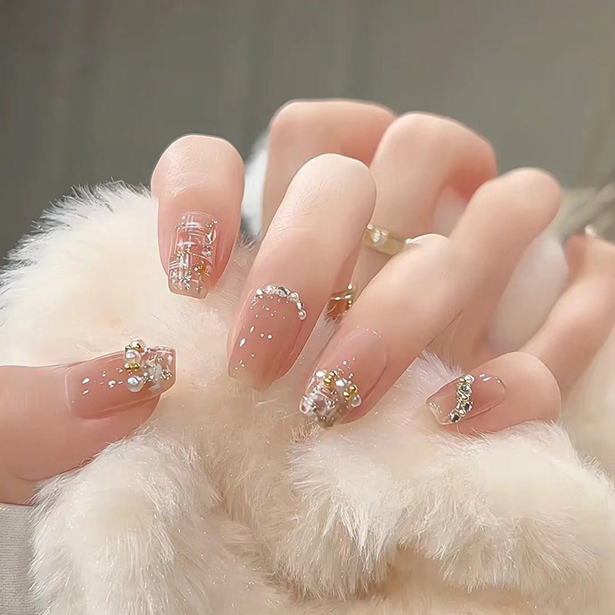 Luxury Full Cover Press-On Nails, 24-Piece Artificial Nail Set