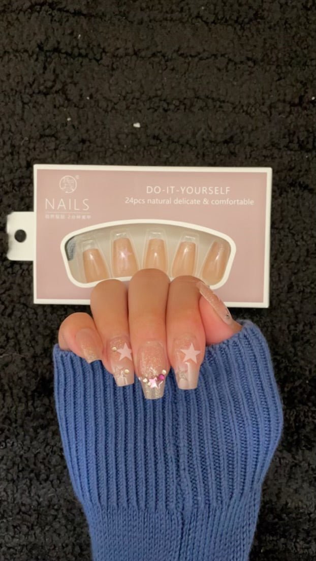Luxury Full Cover Press-On Nails, 24-Piece Artificial Nail Set