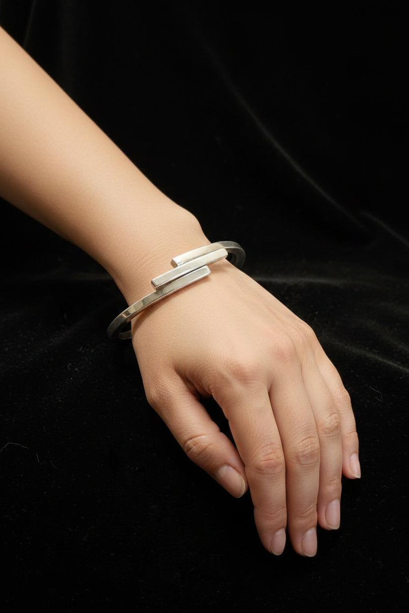925 Silver Bypass Cuff